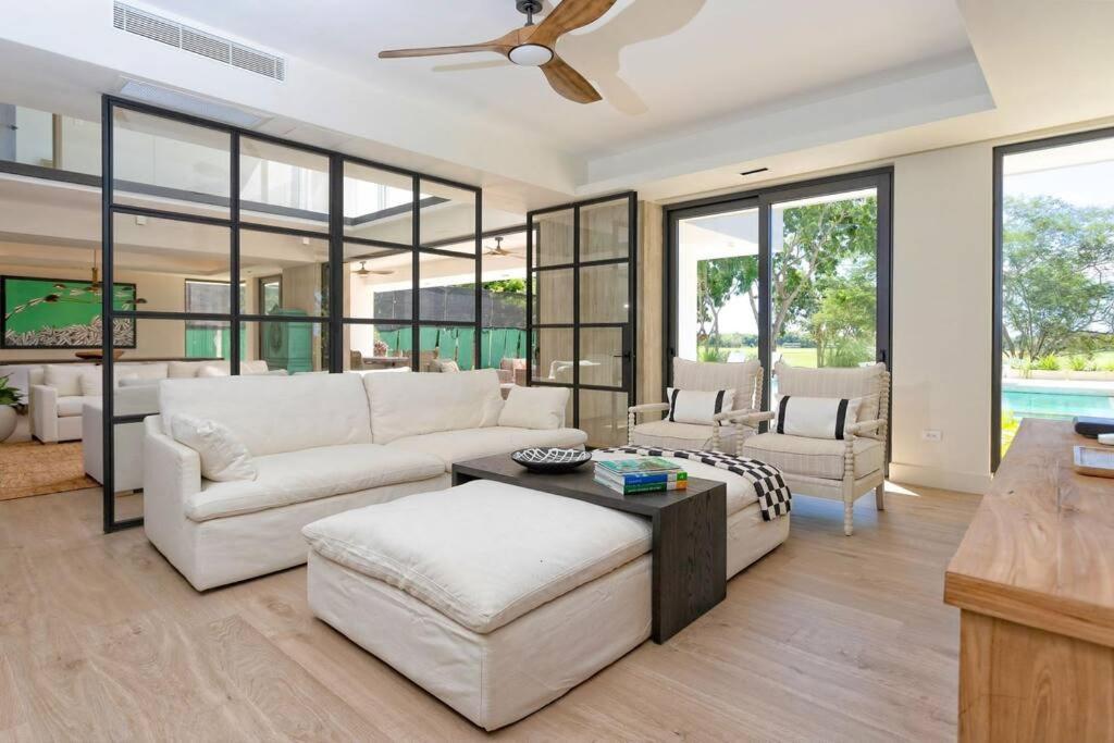 Villa Polos, Prestigious Haven In Casa De Campo ลาโรมานา ภายนอก รูปภาพ