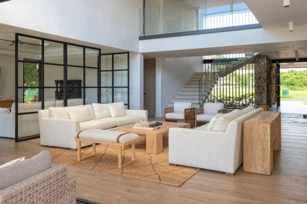 Villa Polos, Prestigious Haven In Casa De Campo ลาโรมานา ภายนอก รูปภาพ